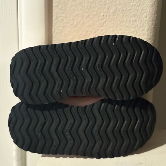 New Balance 237 Pink White Casual Sneaker Toddler Girls Size 13 - Picture 8 of 9